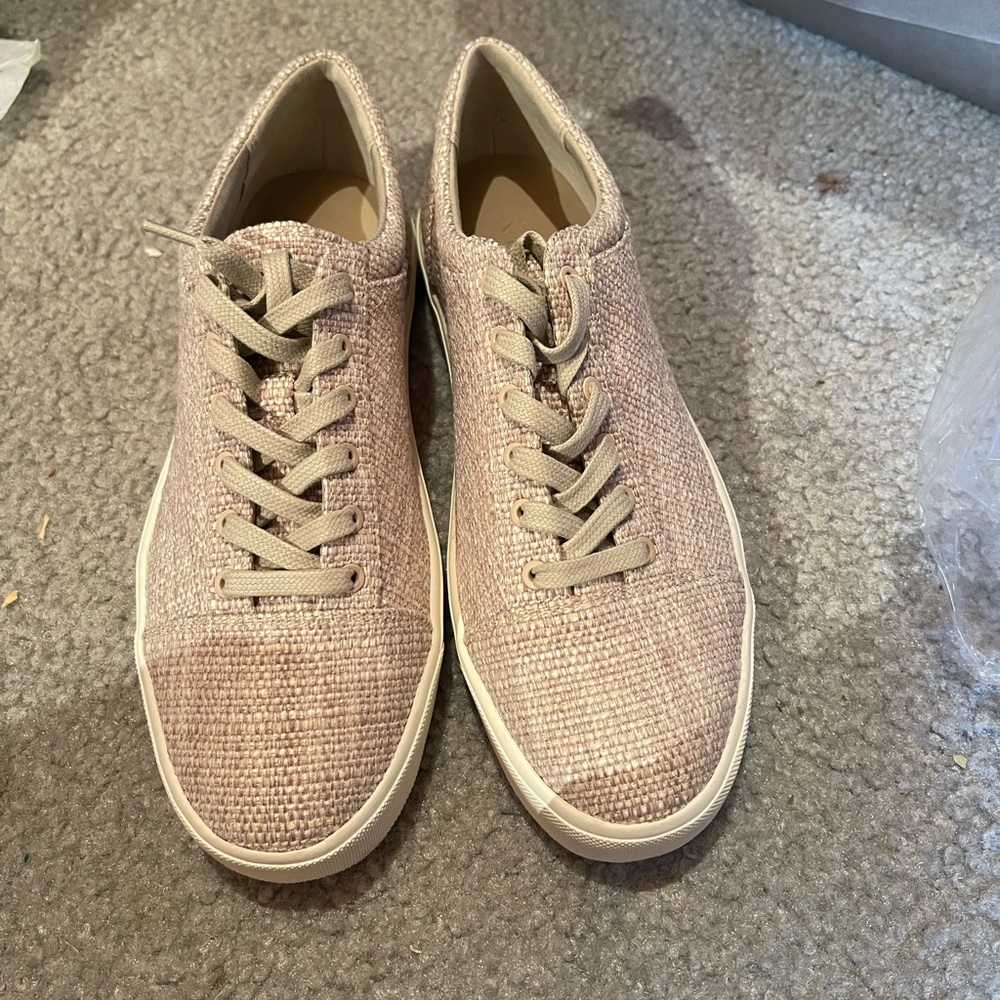 Vince sneakers